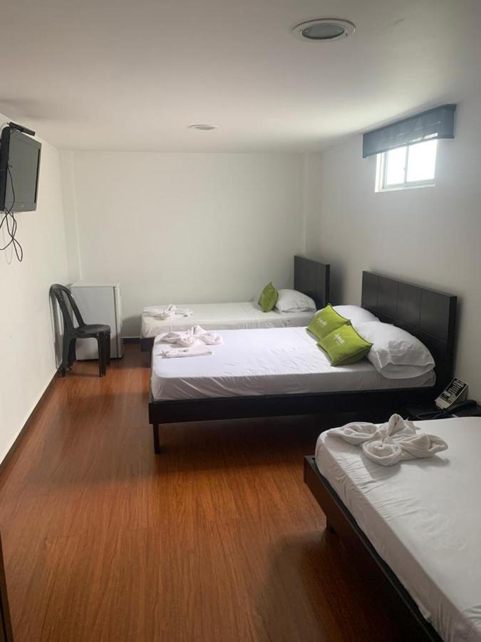 Hotel Castellon Plaza ペレイラ エクステリア 写真